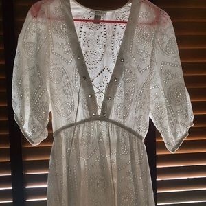 Forever 21 White Bell sleeve dress